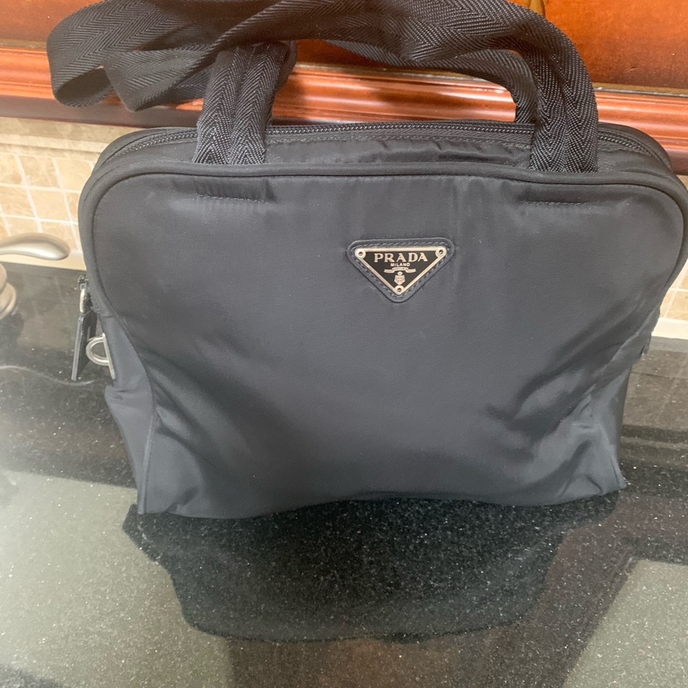 Prada bag - Picture 2 of 10